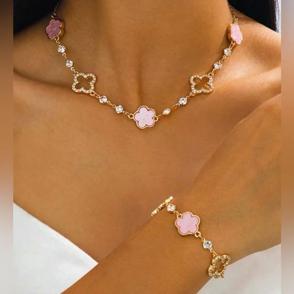 NEW! *French Girl* Fun Flirty Parisienne-Style Necklace & Bracelet